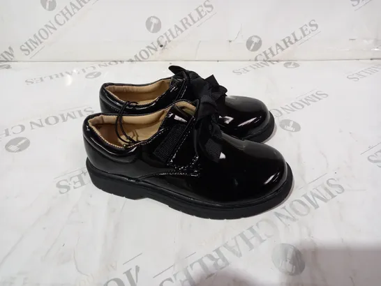 E-VIE ANGEL SCHOOL KIDS BLACK SHOES SIZE 9