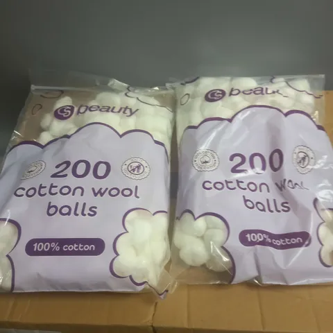 BOXED CSBEAUTY 12 BAGS OF 200 100% COTTON WOOL BALLS