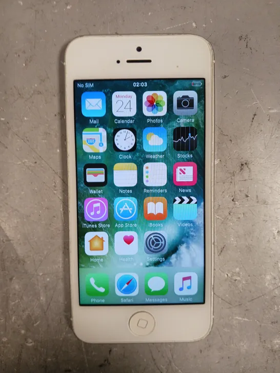 APPLE IPHONE 5 (A1429) SMARTPHONE