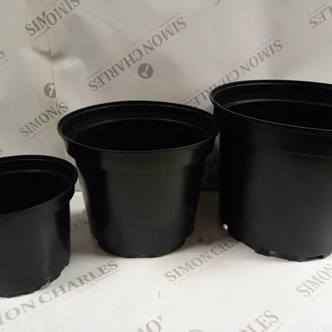 BOXED 3 X PLANT POT SET WITH COMPOST 