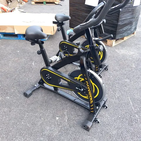 ROTE-8 VB100 SPIN BIKE