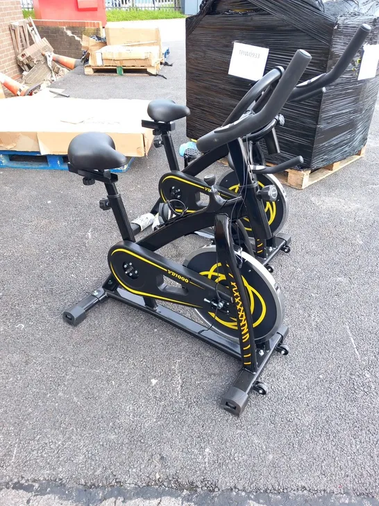 ROTE-8 VB100 SPIN BIKE