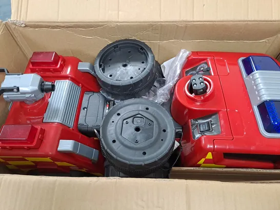 BOXED EVO ELECTRONIC 6V RIDE-ON FIRE ENGINE RRP £80