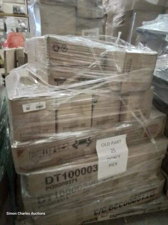 PALLET OF ASSORTED BOXED FURNITURE PARTS INCLUDING DINING TABLE LEGS & TOPS