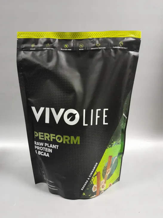 SEALED VIVO LIFE PERFORM RAW PROTEIN & BCAA - 988G BANANA & CINNAMON 