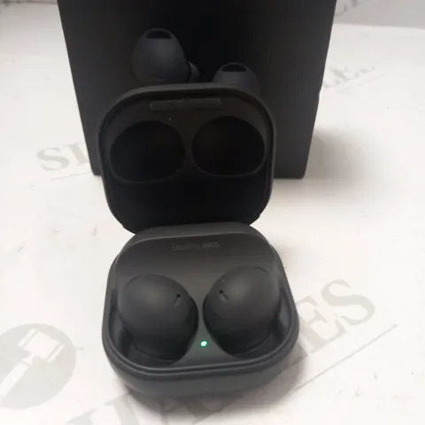 BOXED SAMSUNG GALAXY BUDS 2 PRO 