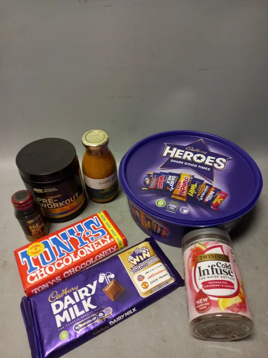 APPROXIMATELY 10 ASSORTED FOOD/DRINK PRODUCTS TO INCLUDE CADBURY HEROES, PRE-WORKOUT, GRIND COFFEE DRINKS ETC - COLLECTION ONLY 