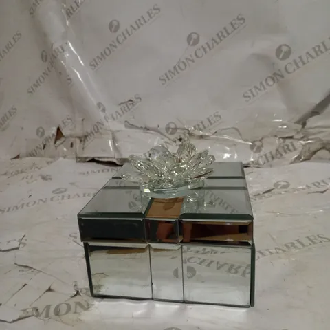 JM BY JULIEN MACDONALD LOTUS FLOWER PRESENT TRINKET BOX