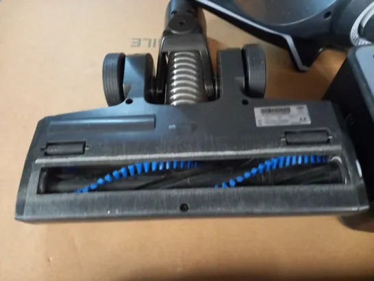 UNBOXED VAX BLADE 4 VACUUM CLEANER WITH BATTERY