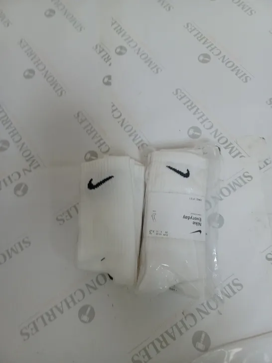 2 SETS OF WHITE NIKE SOCKS 