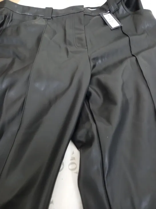 M&S FAUX LEATHER REGULAR LENGTH PANTS IN BLACK - 22