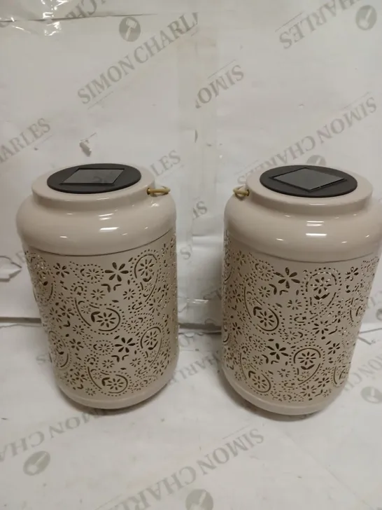 GARDEN REFLECTIONS SET OF 2 PATTERNED SOLAR LANTERNS