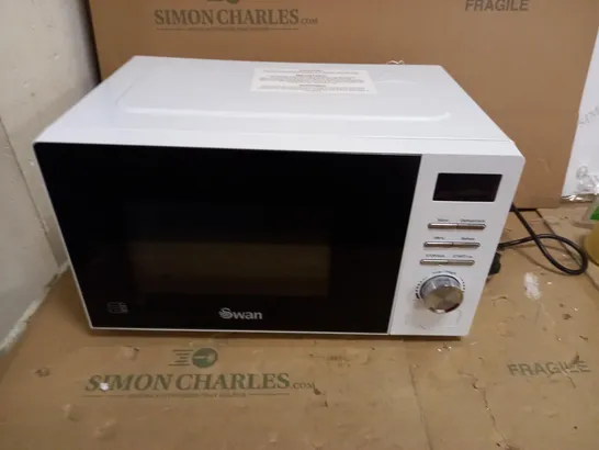 SWAN 20L 700W DIGITAL MICROWAVE - WHITE RRP £54