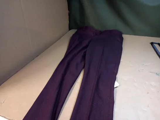 PAIR OF BERGUNDY COTTON TROUSER W30