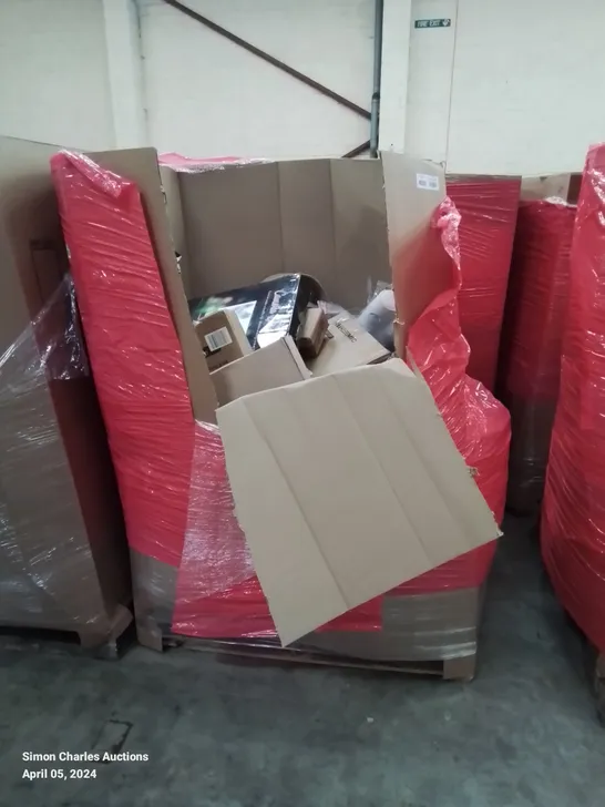 PALLET OF ASSORTED HOUSEHOLD GOODS AND PRODUCTS TO INCLUDE; TOILET SEATS, ELECTRIC UNDERBLANKET, CAR BOOSTER SEAT, ADVENT CALENDAR, BOXED FURNITURE ETC 