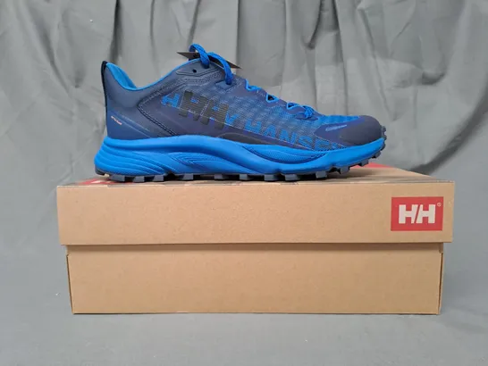 BOXED PAIR OF HELLY HANSEN SHOES IN NAVY/BLUE UK SIZE 8