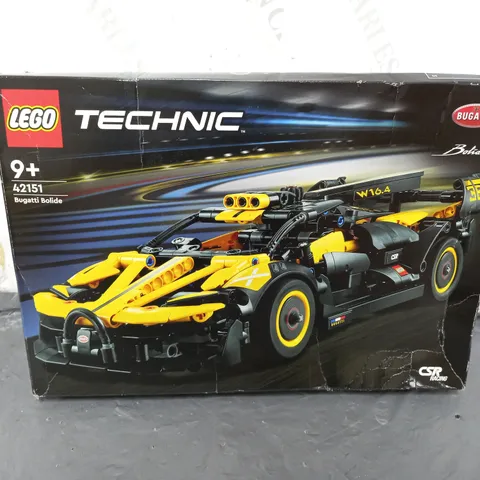 BOXED LEGO TECHNIC BUGATTI BOLIDE (42151)