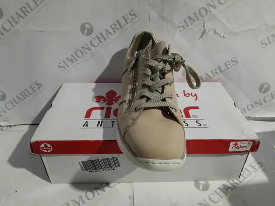 BOXED PAIR OF RIEKER TRAINERS IN TAUPE SIZE 6.5