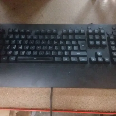 LOGITECH G213 PRODIGY KEYBOARD