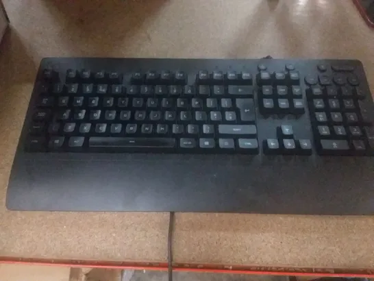 LOGITECH G213 PRODIGY KEYBOARD