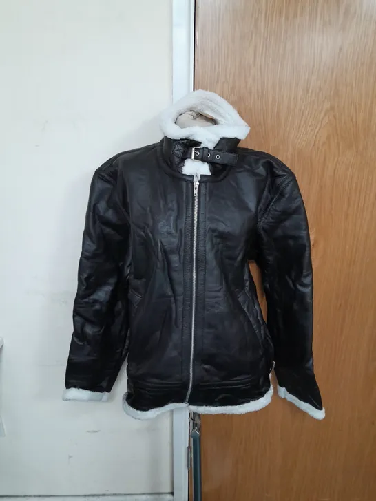 SELF MARK FUR LINED LEATHER JACKET IN BLACK AND WHITE SIZE 5XL