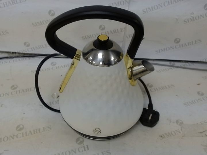  WHITE/GOLD RRP £62.99 RRP £62.99 3182987Simon Charles Auctioneers