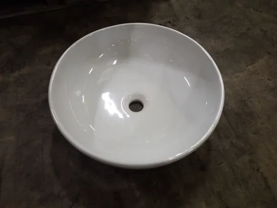 BRAND NEW ROUND CERAMIC BASIN - 450MM D