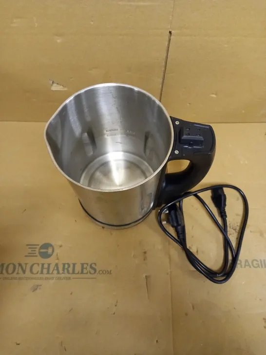 MORPHY RICHARDS SOUP MAKER 