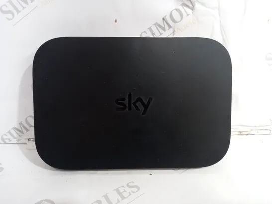 SKY EM150 Q MINI BOX