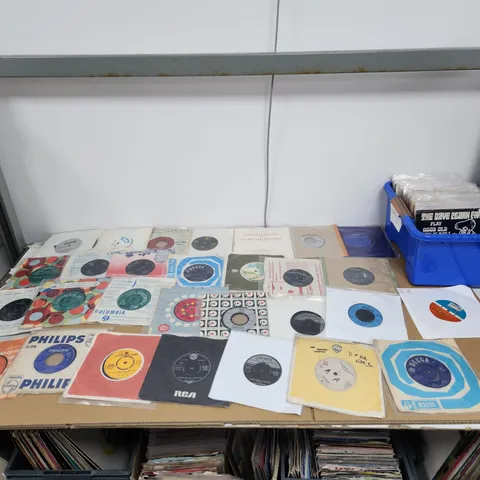 A COLLECTION OF VINYL SINGLES SINGLES