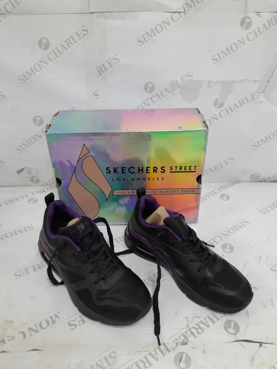 BOXED SKETHERS STREET BLACK/PURPLE TRAINER IN SIZE 5 