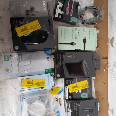 LOT OF 11 TO INCLUDE MIXX EARPHONES, ONN CHARGING CABLE, ECT.