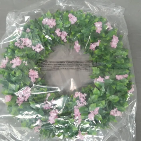 BOXED GARDEN REFLECTIONS PRE-LIT DECORATIVE WREATH - PINK