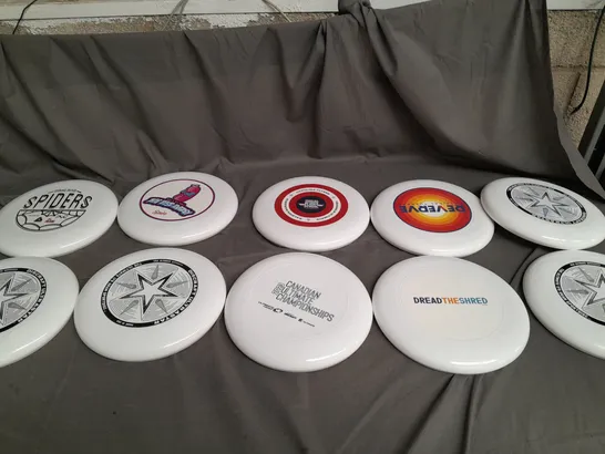 10 GRAPHIC FRISBEES 