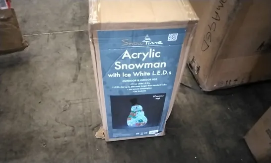 BOXED ACRYLIC SNOWMAN WITH ICE WHITE LED 