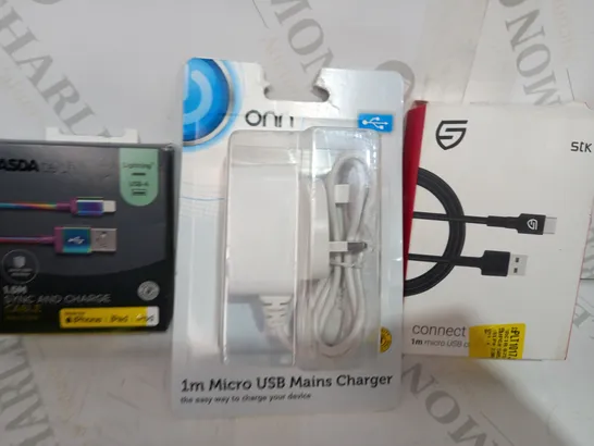 BOX OF APPROXIMATELY 20 ASSORTED HOUSEHOLD ITEMS TO INCLUDE ASDA TECH SYNC AND CHARGE CABLE, ONN MICRO USB MAINS CHARGER, STK CONNECT MICRO USB CHARGING CABLE, ETC