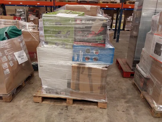 PALLET OF APPROXIMATELY 41 UNPROCESSED RAW RETURN HOUSEHOLD AND ELECTRICAL GOODS TO INCLUDE;