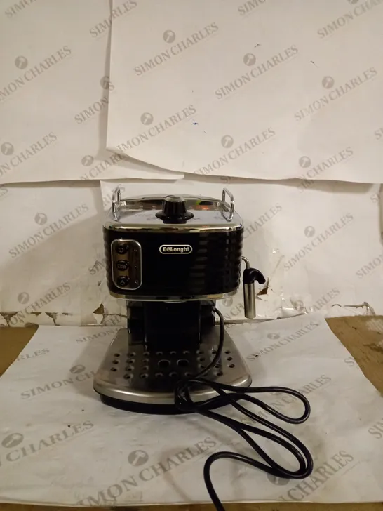 DELONGHI SCULTURA ESPRESSO & CAPPUCCINO COFFEE MAKER