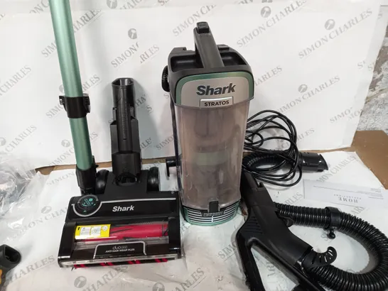 SHARK STRATOS UPRIGHT VACUUM CLEANER WITH PET-TOOL & CAR KIT NZ860UK - COLLECTION ONLY