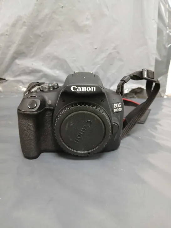 BOXED CANON EOS 2000D SLR BLACK CAMERA  RRP £589.99