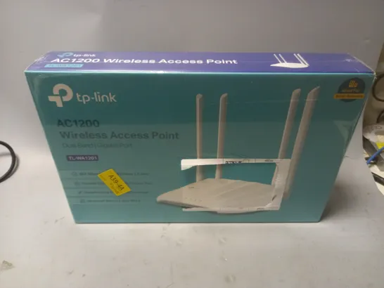 BOXED AND SEALED AC1200 WIRELESS ACCESS POINT DUAL BAND / GIGABIT PORT 