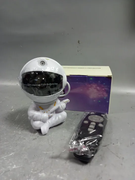 BOXED ASTRONAUT NEBULA PROJECTOR 