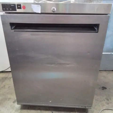 WILLIAMS UNDERCOUNTER FRIDGE Model HA135 SS