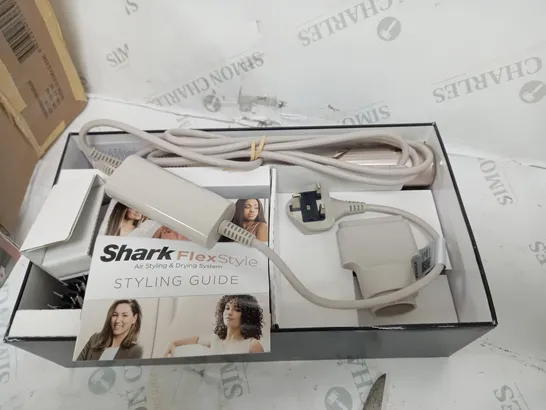 BOXED SHARK FLEXSTYLE HD430SLUK