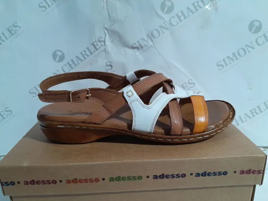 ADESSO TAN BUCKLE PLATFORM SANDALS -SIZE 7