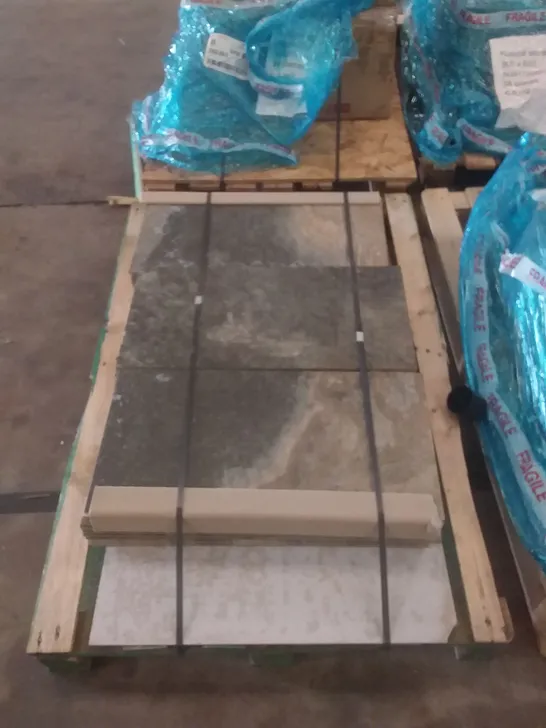 PALLET OF 38 STONE TIERRA TILES - 30 X 60 X 40 CM (7.2m2)