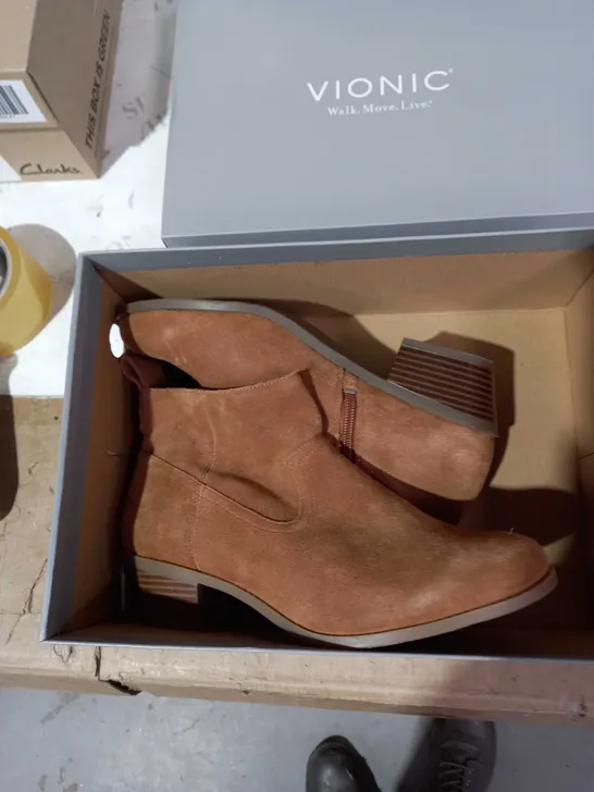 BOXED NEW VIONIC ORTHOTIC VERA ANKLE BOOTS - TAN - UK SIZE 5.5