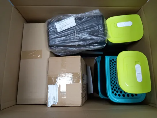 BOX OF APPROX 10 ASSORTED TUPPERWARE TO INCLUDE ULTIMATE SMART BUNDLE, BREADSMART JUINOR, ETC.