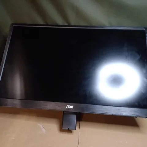 NOC LCD MONITOR 