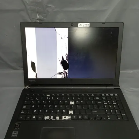 TOSHIBA SATELLITE PRO R50-B	15 INCH I3-4005U 1.70GHZ